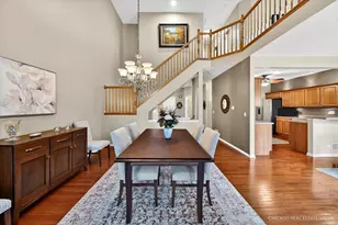 710 Juniper Ln, Lake in the Hills, IL 60156 - Photo 2