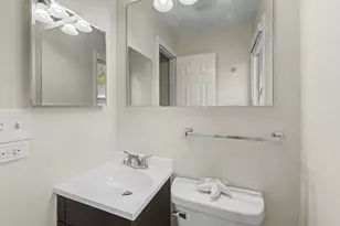 218 N Louis St, Mount Prospect, IL 60056 - Photo 16