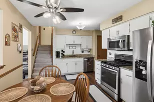 17906 California Ct, Orland Park, IL 60467 - Photo 6