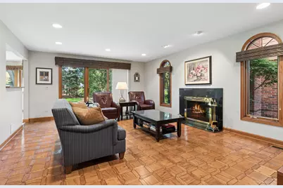 2208 Milton Avenue, Park Ridge, IL 60068 - Photo 12