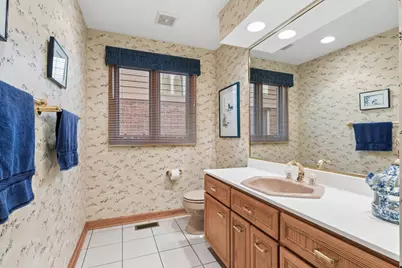 2208 Milton Avenue, Park Ridge, IL 60068 - Photo 14