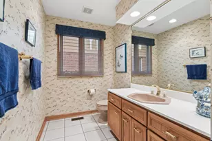 2208 Milton Ave, Park Ridge, IL 60068 - Photo 14