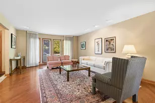 2208 Milton Ave, Park Ridge, IL 60068 - Photo 4