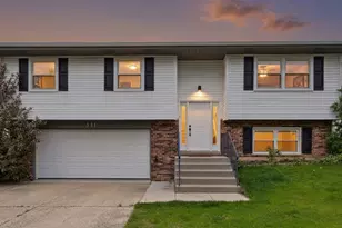 331 Gareth Ln, Schaumburg, IL 60193 - Photo 32