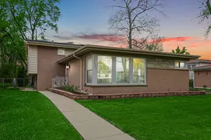 9447 Overhill Ave, Morton Grove, IL 60053 - Photo 1