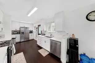 9447 Overhill Ave, Morton Grove, IL 60053 - Photo 8