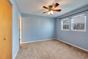 344 Kildare Ct, Carol Stream, IL 60188 - Photo 12