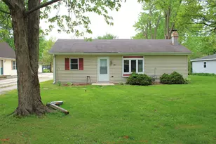 480 N 3rd Ave, Coal City, IL 60416 - Photo 1