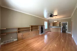 503 S Bloomington St, Streator, IL 61364 - Photo 2