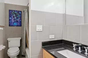 5739 N Winthrop Ave, Chicago, IL 60660 - Photo 32