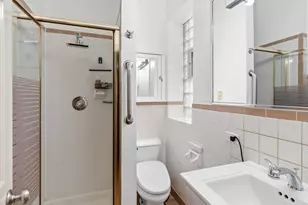 5739 N Winthrop Ave, Chicago, IL 60660 - Photo 38