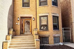 5739 N Winthrop Ave, Chicago, IL 60660 - Photo 1