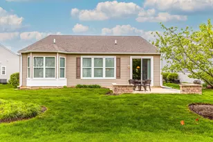 2942 Ravinia Cir, Mundelein, IL 60060 - Photo 20