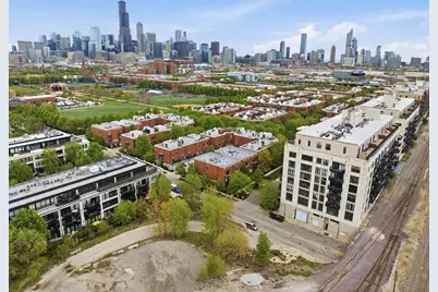 944 W 15th Place #3A, Chicago, IL 60608 - Photo 26