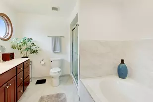9641 E Shore Dr, Oak Lawn, IL 60453 - Photo 20