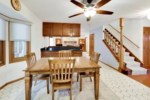 9641 E Shore Dr, Oak Lawn, IL 60453 - Photo 12