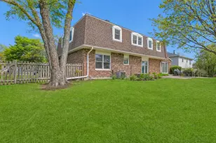 1145 Hunting Dr W, Palatine, IL 60067 - Photo 34