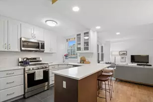 1585 Ridge Ave, Evanston, IL 60201 - Photo 10