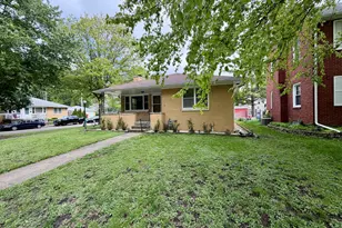 620 W White St, Champaign, IL 61820 - Photo 4