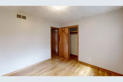 620 W White Street, Champaign, IL 61820 - Photo 24