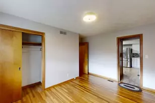620 W White St, Champaign, IL 61820 - Photo 28