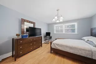 6950 S Cregier Ave, Chicago, IL 60649 - Photo 14