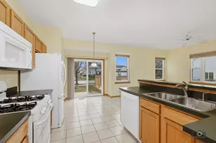 21011 W Torrey Pines Ct, Plainfield, IL 60544 - Photo 14