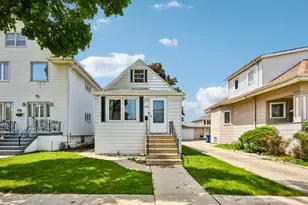 1104 N 12th Ave, Melrose Park, IL 60160 - Photo 1