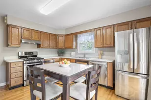 [Address not provided], Downers Grove, IL 60516 - Photo 6