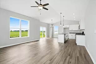 427 Riverbend Dr, Genoa, IL 60135 - Photo 14