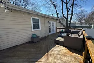 430 71st St, Darien, IL 60561 - Photo 14