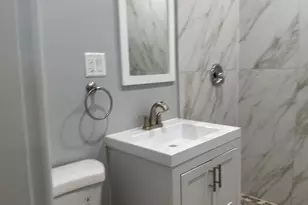 224 E Cass St, Joliet, IL 60432 - Photo 10