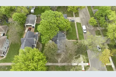 1003 Saint John Street, Elgin, IL 60120 - Photo 20