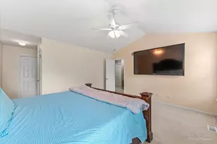 1070 Lily Field Ln, Bolingbrook, IL 60440 - Photo 16
