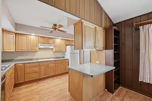 323 E Dresser Rd, Dekalb, IL 60115 - Photo 12