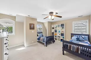 817 S Fairfield Ave, Elmhurst, IL 60126 - Photo 20