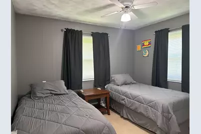 1919 Portland Avenue, Savanna, IL 61074 - Photo 14