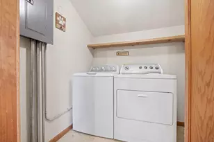 1610 Sunrise Dr, Dekalb, IL 60115 - Photo 16