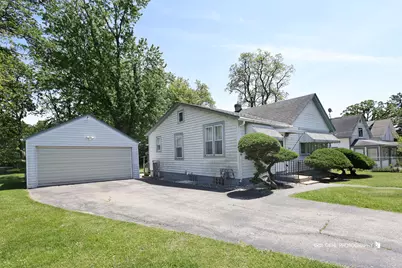 38141 N 4th Avenue, Spring Grove, IL 60081 - Photo 1