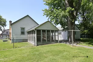 38141 N 4th Ave, Spring Grove, IL 60081 - Photo 20