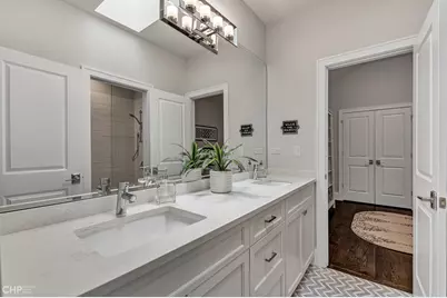 2447 N Greenview Avenue, Chicago, IL 60614 - Photo 32