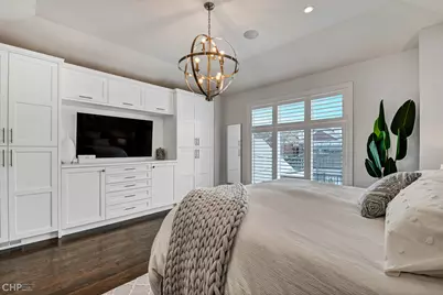 2447 N Greenview Avenue, Chicago, IL 60614 - Photo 22