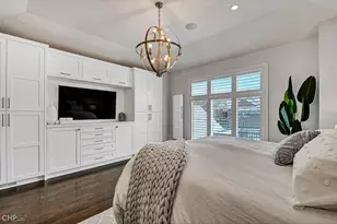2447 N Greenview Ave, Chicago, IL 60614 - Photo 22