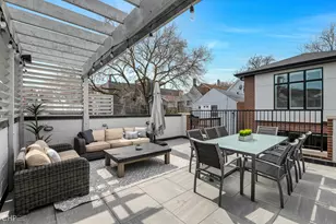 2447 N Greenview Ave, Chicago, IL 60614 - Photo 52