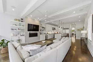 2447 N Greenview Ave, Chicago, IL 60614 - Photo 16