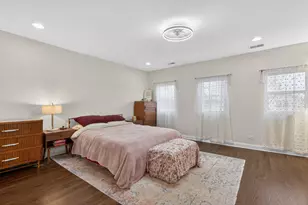 908 Wenonah Ave, Oak Park, IL 60304 - Photo 16