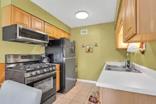 1314 Ely Ct, Wheeling, IL 60090 - Photo 8
