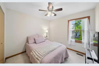 5S742 Meadow Lake Drive, Naperville, IL 60540 - Photo 18