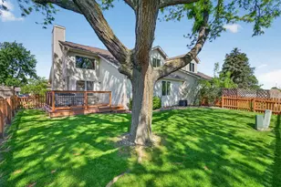 212 Huntington Ct, Shorewood, IL 60404 - Photo 26