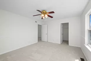 6065 Irene Dr, Hoffman Estates, IL 60192 - Photo 22